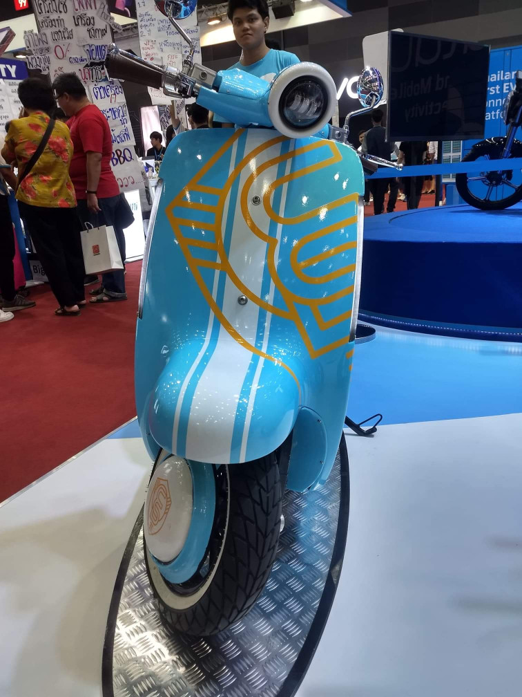 120 Km/h VOLTA Electric Scooter by Edison Motors EvNerds