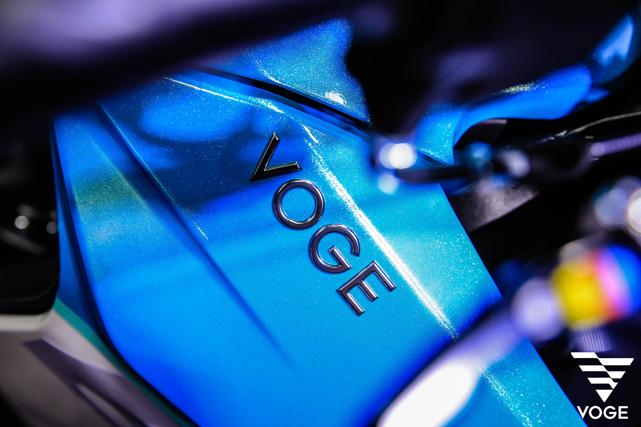 VOGE ER10 White Ghost electric motorcycle